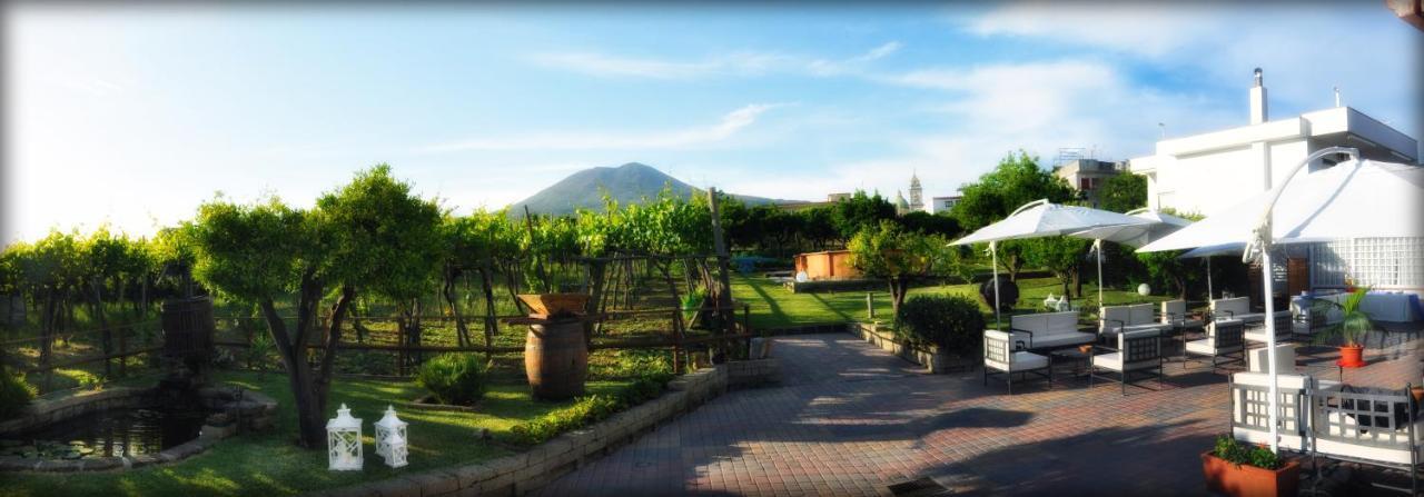 B&B Casa di Donna Trecase Bagian luar foto
