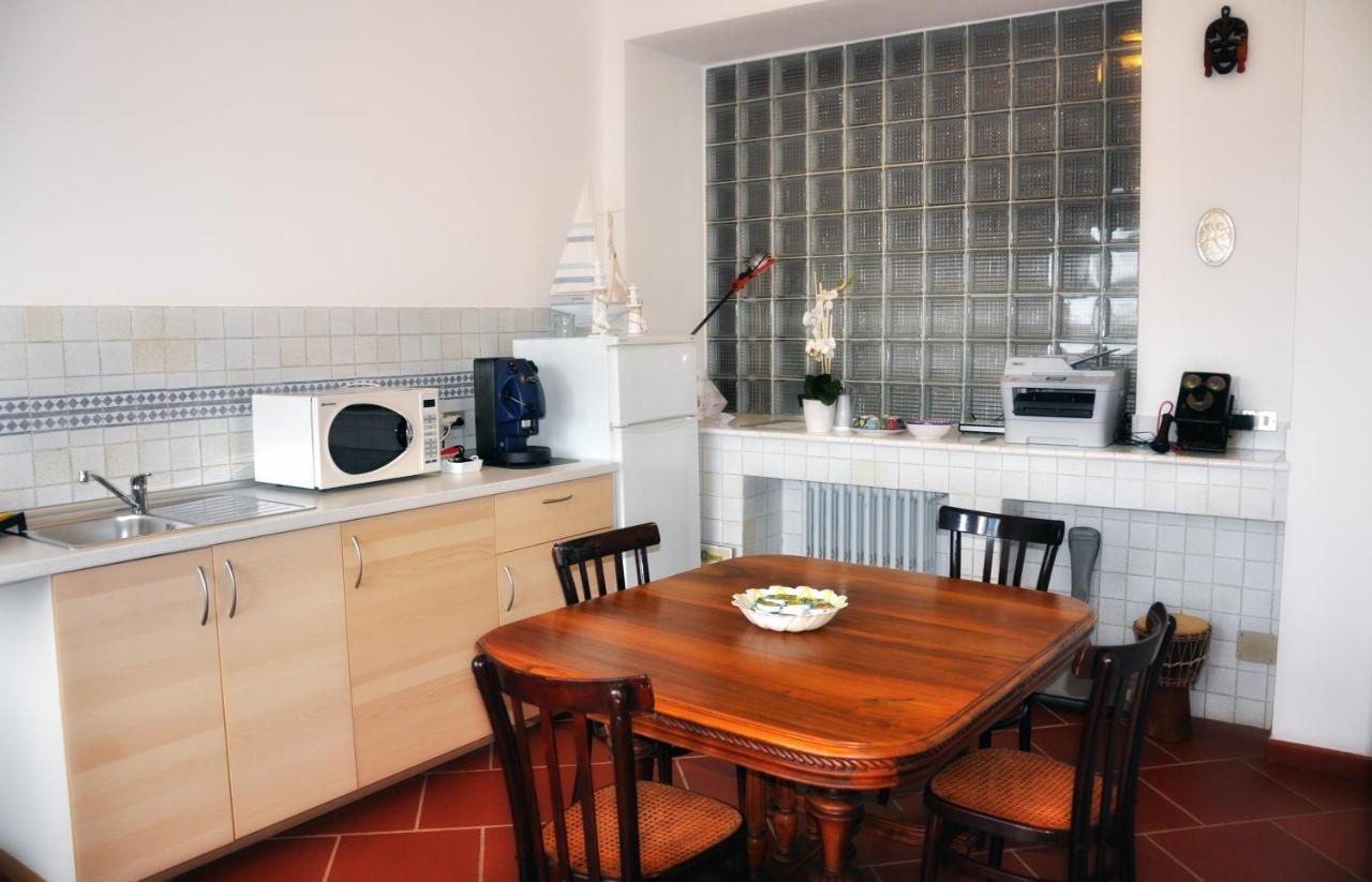 B&B Casa di Donna Trecase Bagian luar foto
